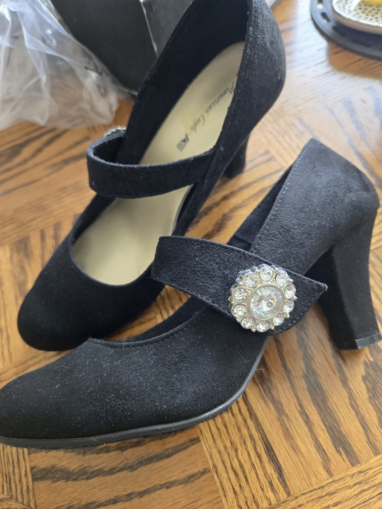 American Eagle Outfitters Shoes - American Eagle Outfitters Black Mary Jane Heels with Rhinestone Brooch